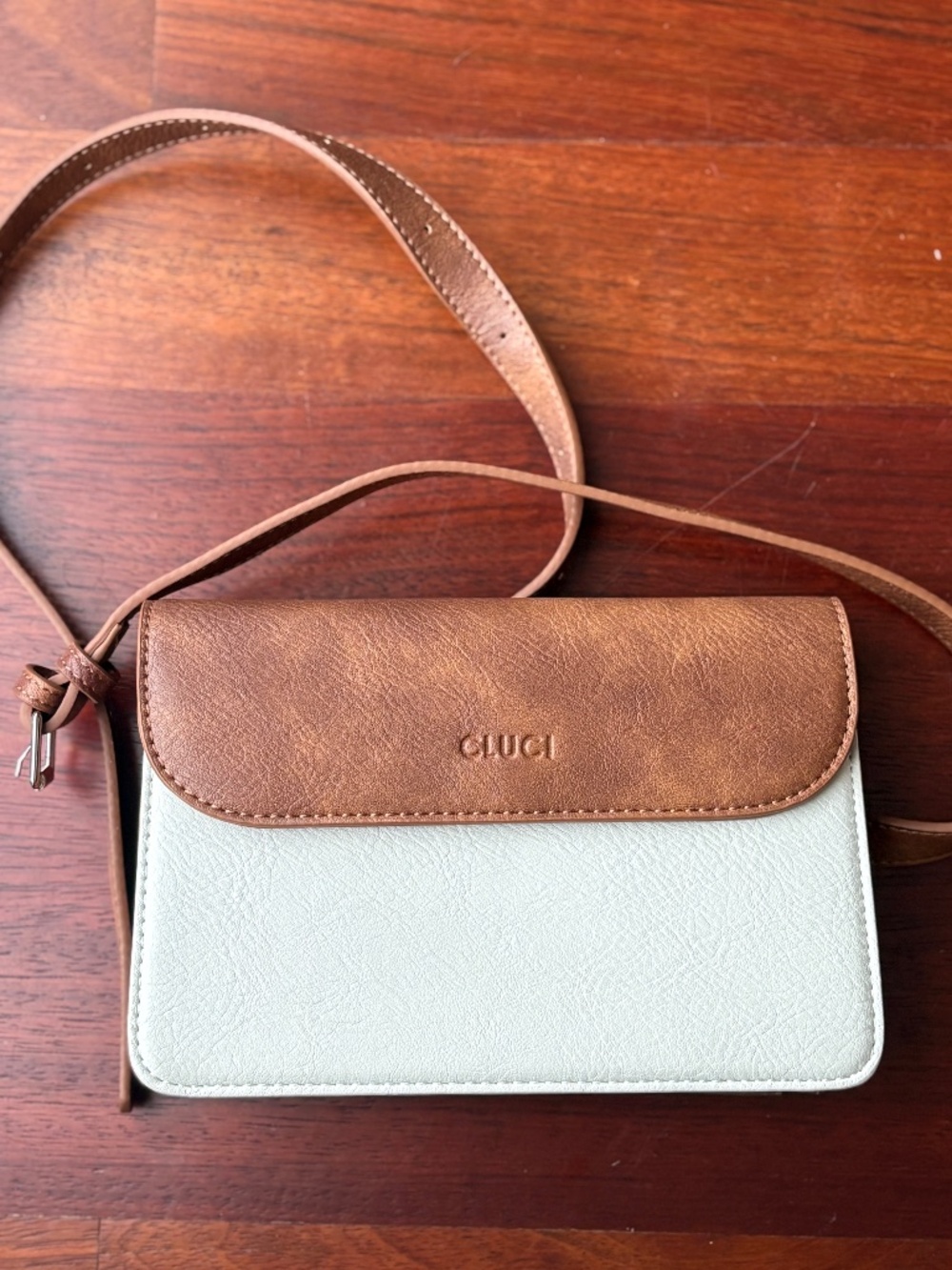 CLUCI Crossbody Bag/Fanny Pack with Adjustable Strap - NWOT
